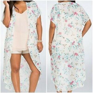 Torrid Size 2/3 Floral Chiffon Duster